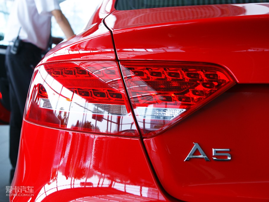 2010WA5 2.0TFSI Sportback m