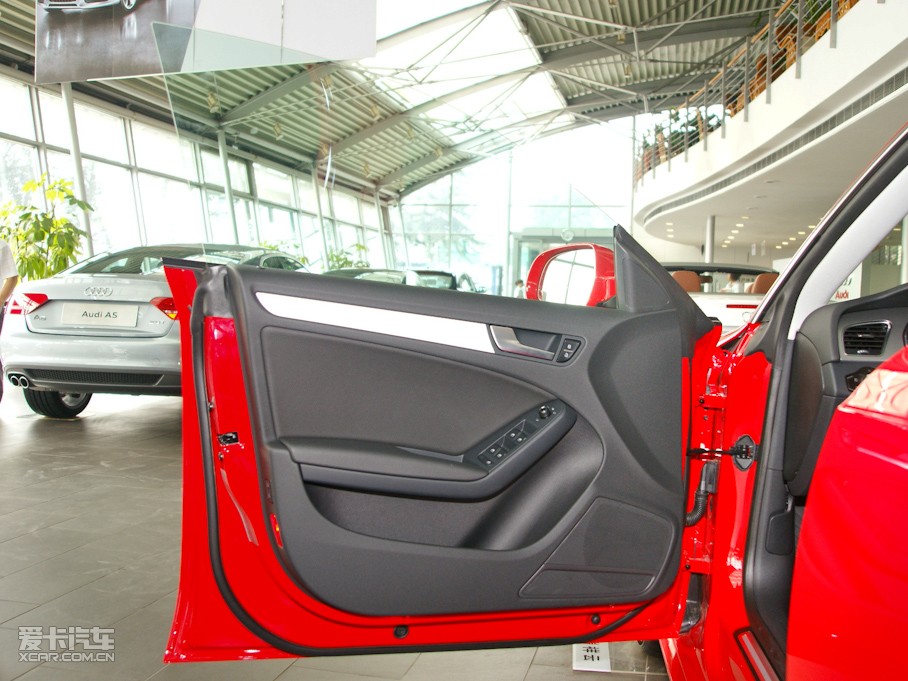 2010WA5 2.0TFSI Sportback m