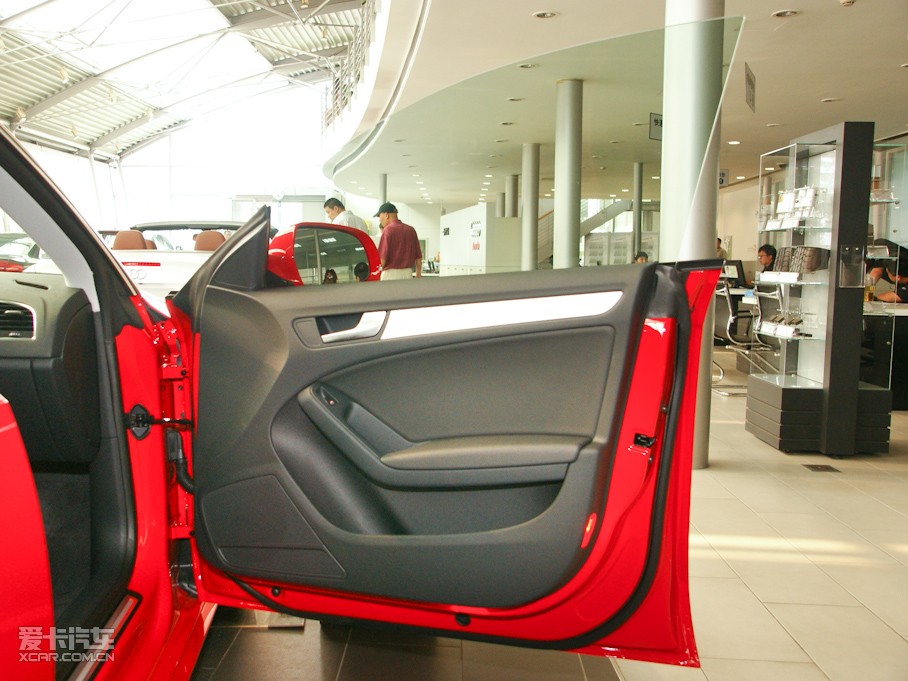 2010WA5 2.0TFSI Sportback m