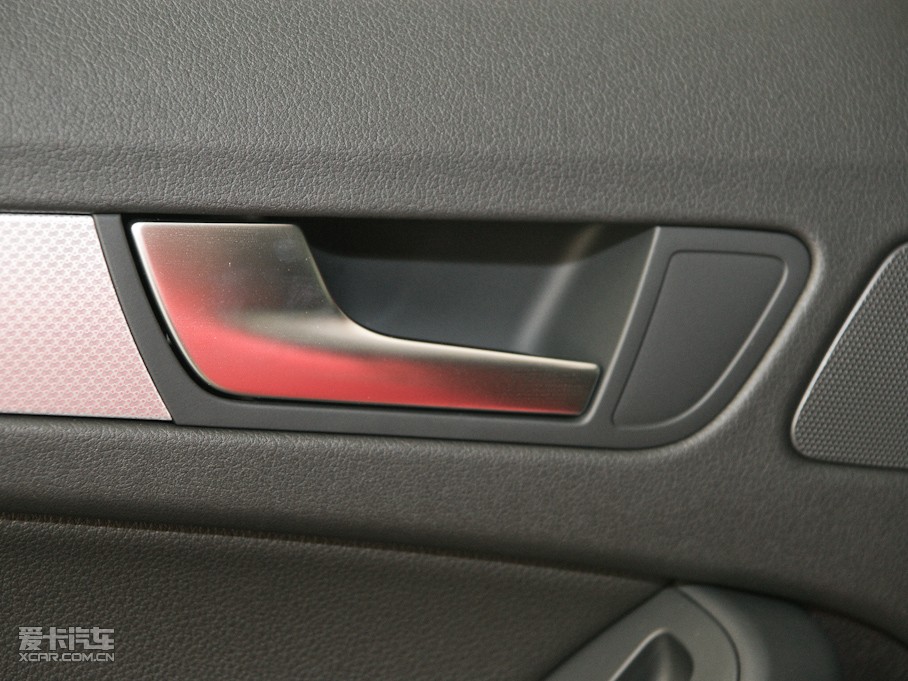 2010?yun)WA5 2.0TFSI Sportback m