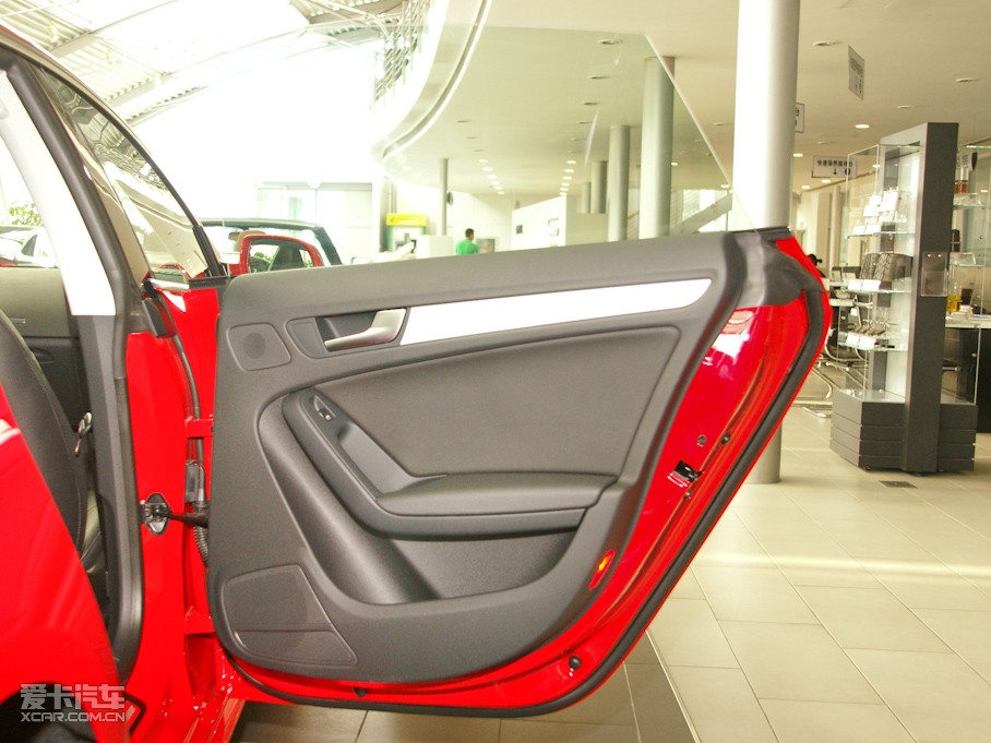 2010WA5 2.0TFSI Sportback m