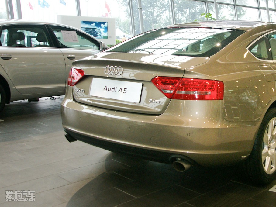 2010WA5 2.0TFSI Sportback m