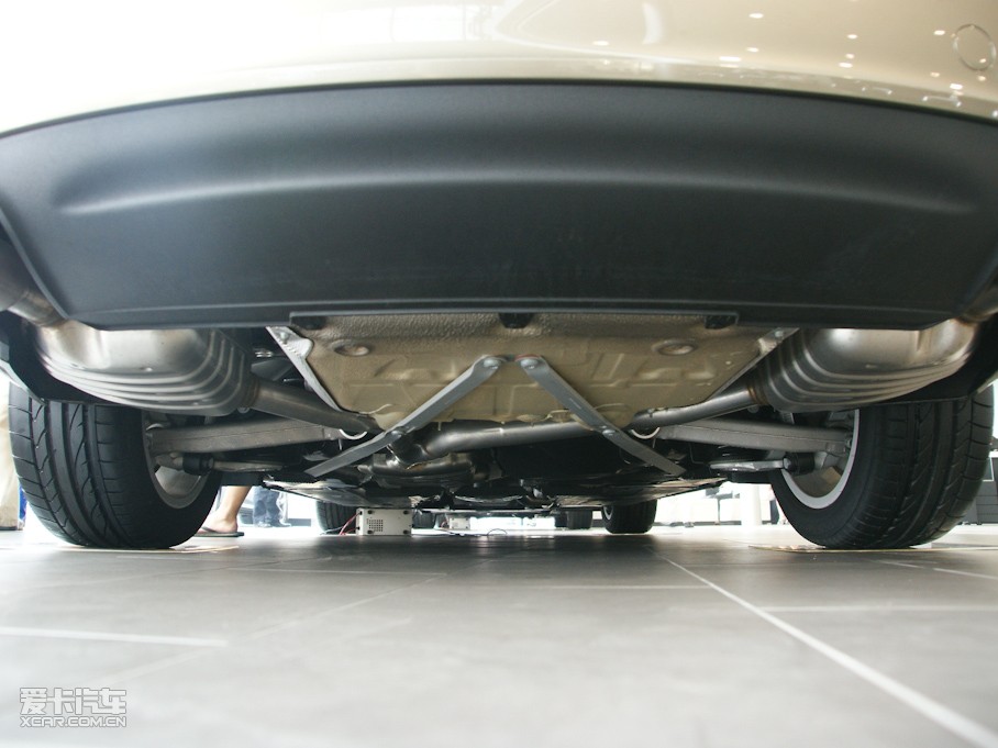 2010?yun)WA5 2.0TFSI Sportback m