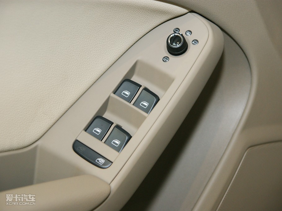 2010WA5 2.0TFSI Sportback m