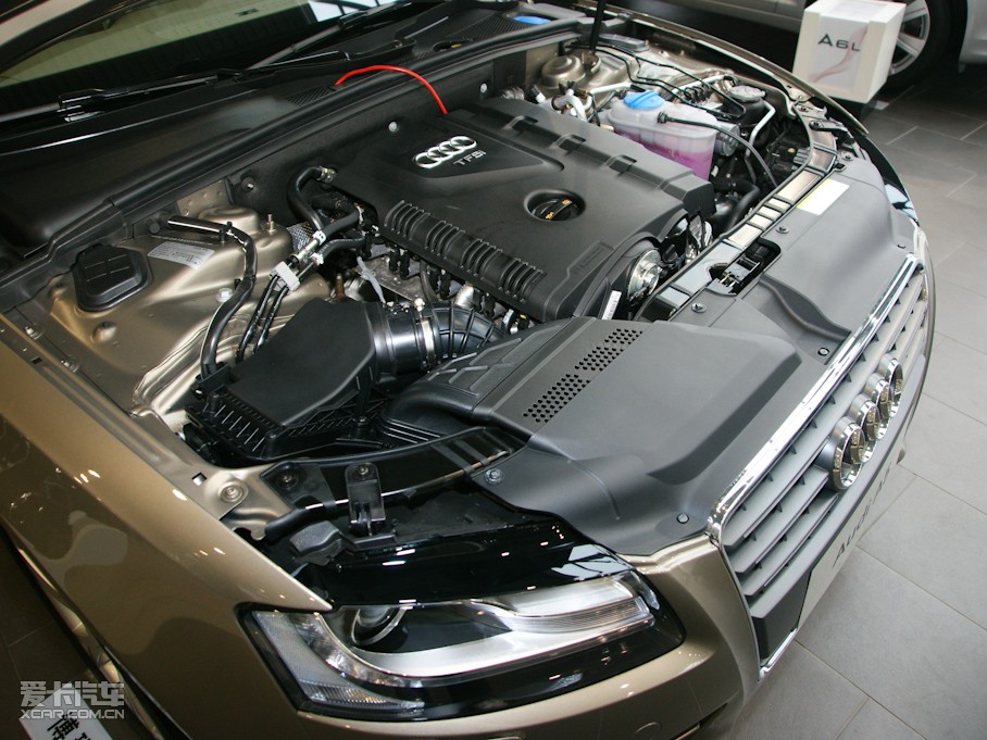 2010��W��A5 2.0TFSI Sportback ���m��