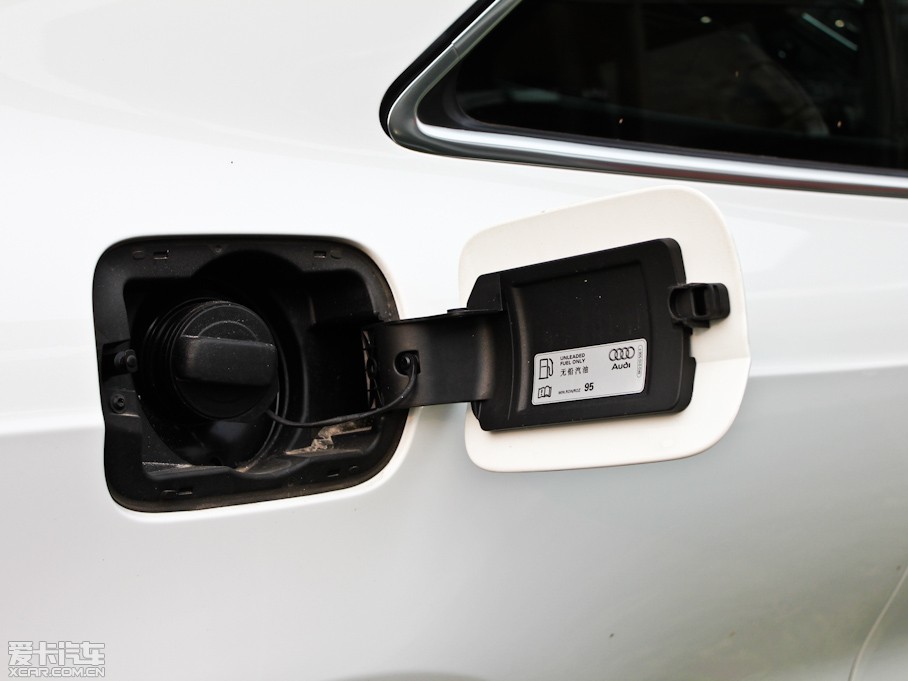 2010?yun)WA5 Coupe 2.0T Coupe