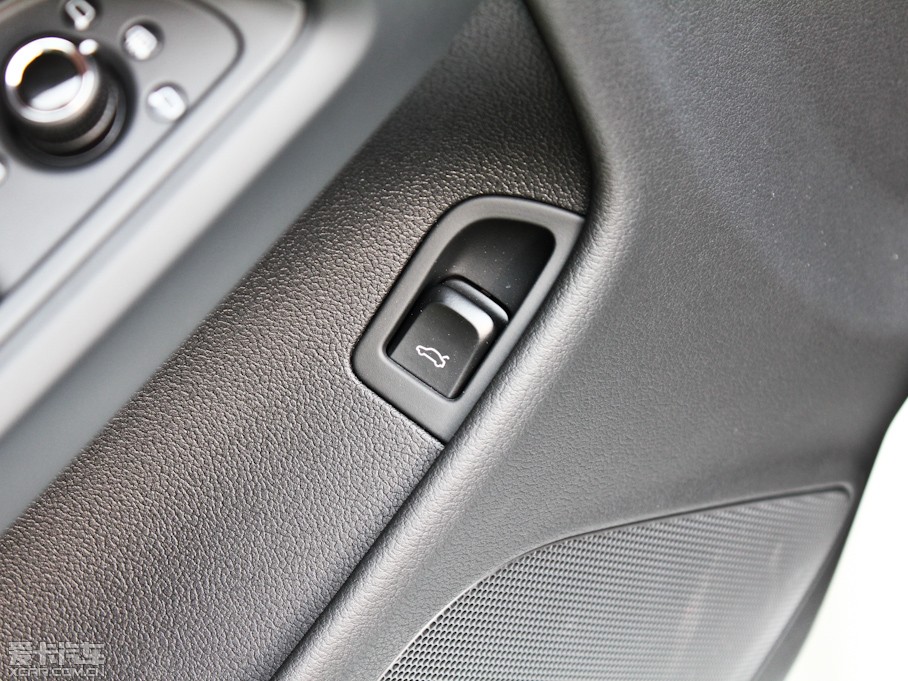 2010?yun)WA5 Coupe 2.0T Coupe