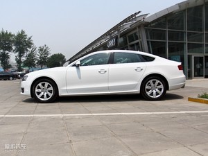 2010款2.0TFSI Sportback 豪华型 正侧（左）