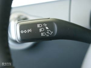 2010��2.0TFSI Cabriolet �п؅^(q��)