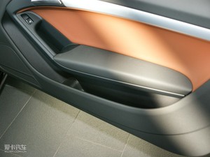 2010��2.0TFSI Cabriolet ���g����