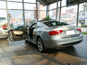 20102.0T Coupe L(fng)а w^