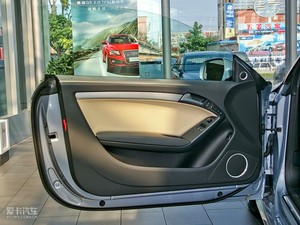 20102.0T Coupe Lа g