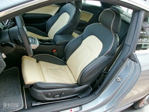 20102.0T Coupe L(fng)а {