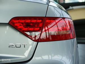 20102.0T Coupe Lа ^