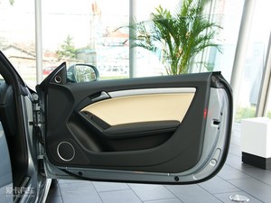 20102.0T Coupe Lа g