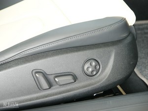 20102.0T Coupe Lа g