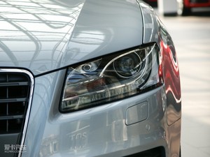 20102.0T Coupe Lа ^