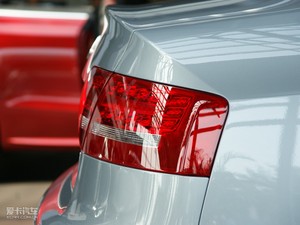 20102.0T Coupe Lа ^