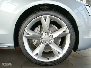 20102.0T Coupe Lа ^