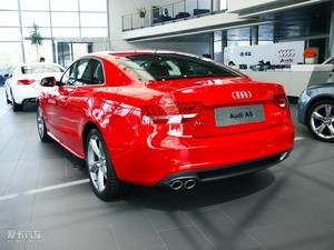 20102.0T Coupe Lа w^