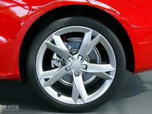 20102.0T Coupe Lа ^