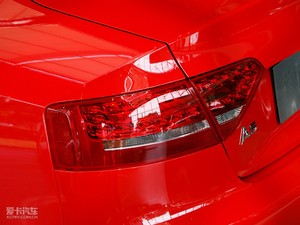 20102.0T Coupe Lа ^