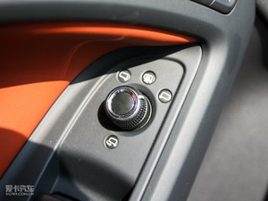 20103.0T Cabriolet п؅^