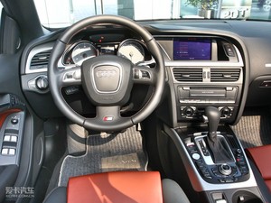 20103.0T Cabriolet п؅^