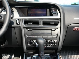 20103.0T Cabriolet п؅^