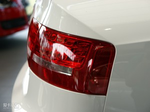 20103.2 Coupe quattro (ji)^