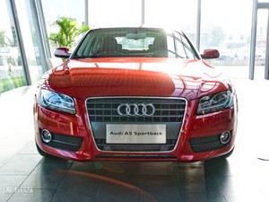 20102.0TFSI Sportback g w^