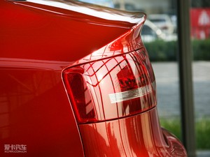 20102.0TFSI Sportback g ^