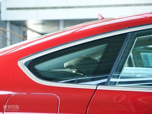 20102.0TFSI Sportback g ^