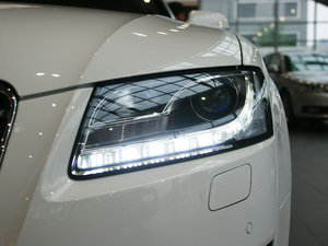 2010��2.0TFSI Cabriolet �������^