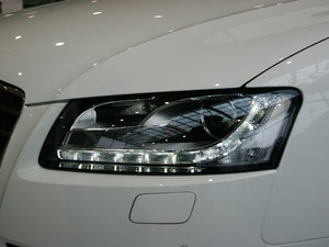 2010��2.0TFSI Cabriolet �������^