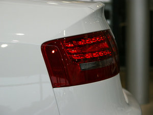 2010��2.0TFSI Cabriolet ����(ji��)���^