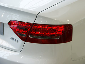 2010��2.0TFSI Cabriolet ����(ji��)���^