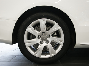 2010��2.0TFSI Cabriolet �������^