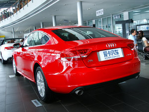 20102.0TFSI Sportback m w^