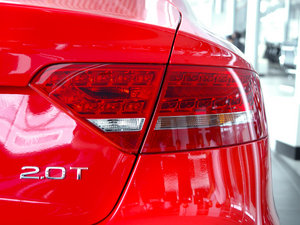 20102.0TFSI Sportback m β