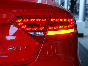 20102.0TFSI Sportback m ^