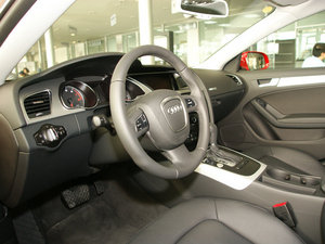 20102.0TFSI Sportback m п؅^(q)