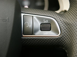 20102.0TFSI Sportback m п؅^(q)