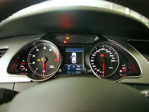 20102.0TFSI Sportback m п؅^(q)