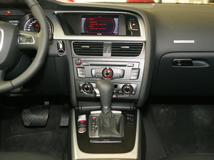 20102.0TFSI Sportback m п_