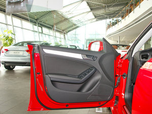 20102.0TFSI Sportback m g