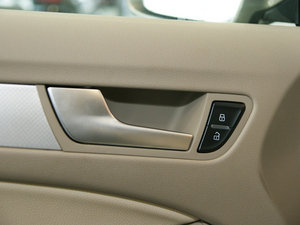 20102.0TFSI Sportback m g