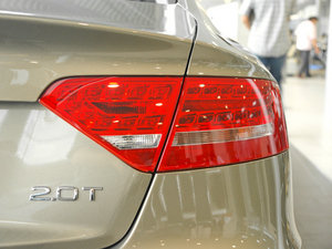 2010款2.0TFSI Sportback 舒适型 细节外观