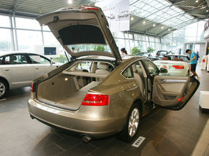 20102.0TFSI Sportback m g