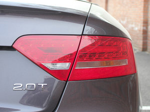 2010��2.0TFSI Cabriolet β��